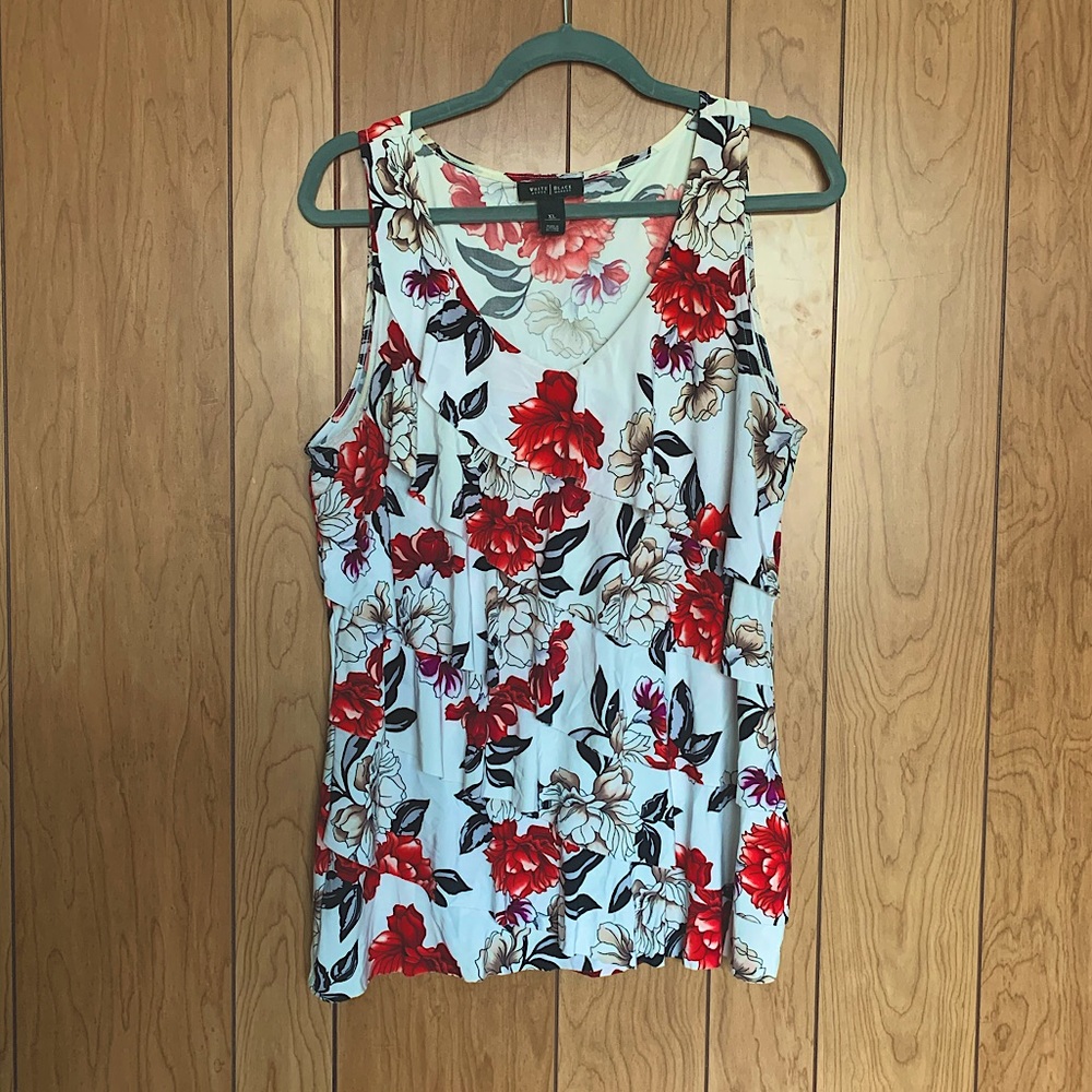Womens floral TANK TOP size XL by White House Black Market